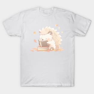 Hedgehog reading T-Shirt
